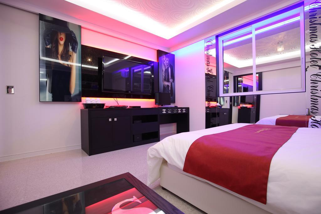 X-Mas Hotel Daejeon Dış mekan fotoğraf